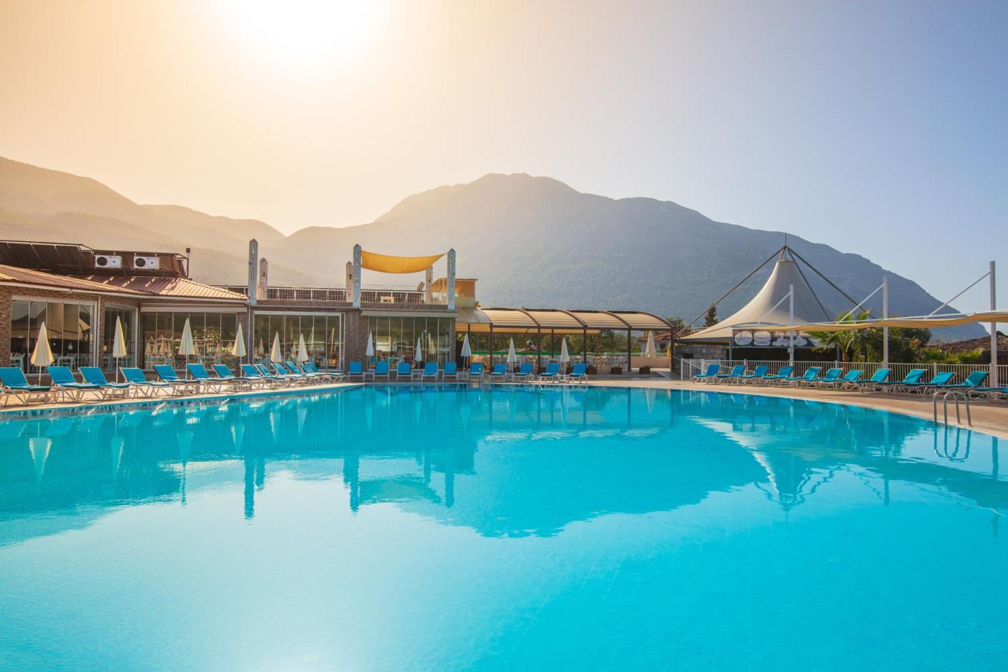 Sahra Su Holiday Village & Spa Oludeniz Exteriér fotografie